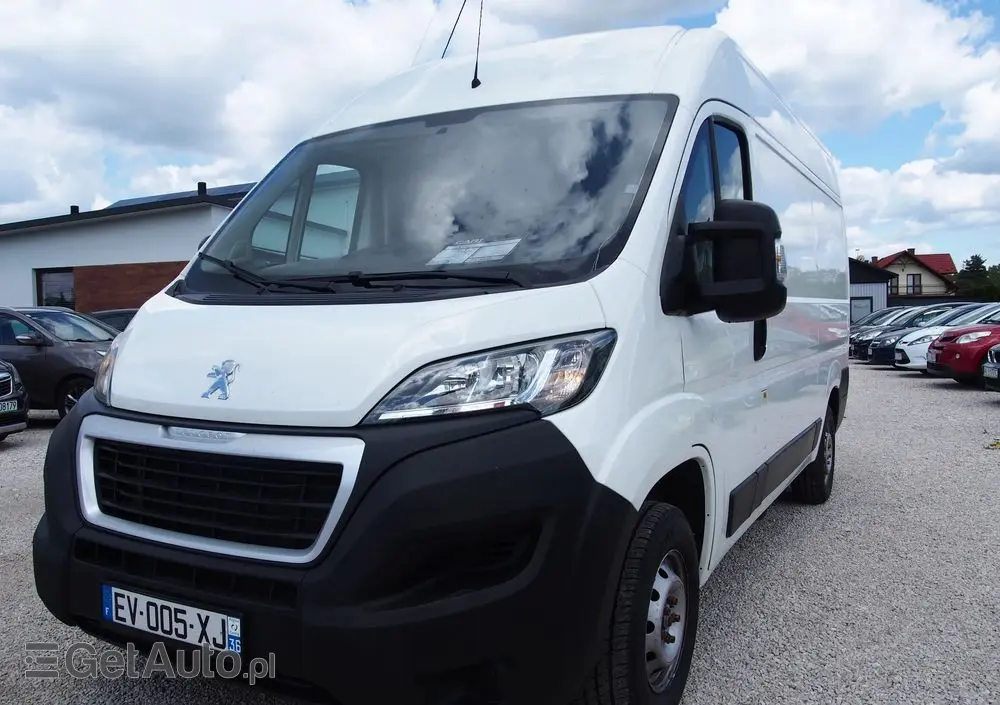PEUGEOT Boxer 