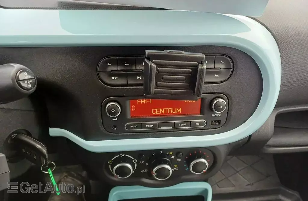 RENAULT Twingo 