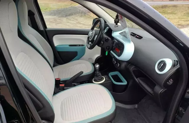 RENAULT Twingo 
