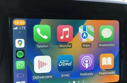 FORD Transit Courier 