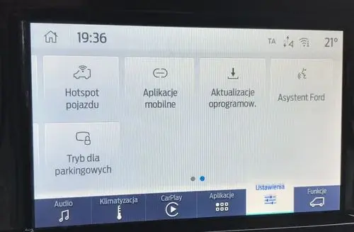 FORD Transit Courier 