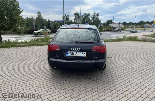 AUDI A6 