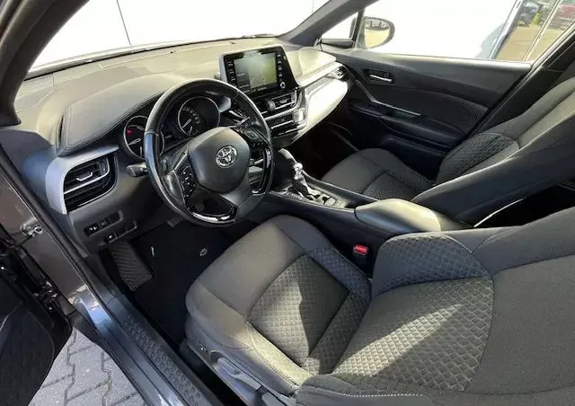 TOYOTA C-HR 1.8 Hybrid Premium