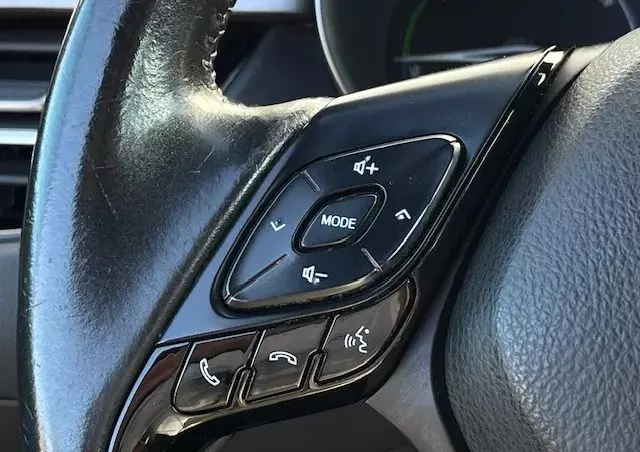 TOYOTA C-HR 1.8 Hybrid Premium