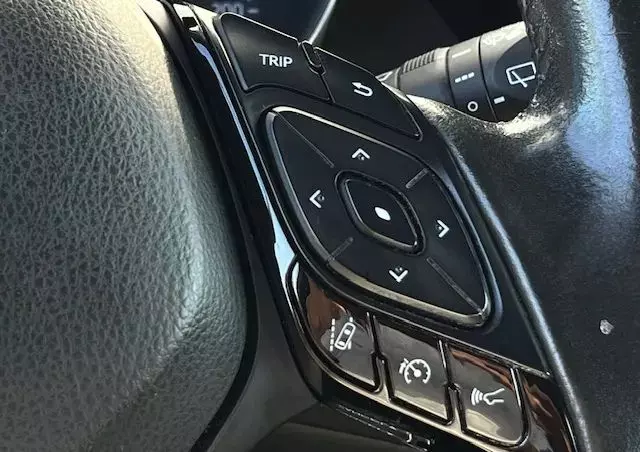 TOYOTA C-HR 1.8 Hybrid Premium