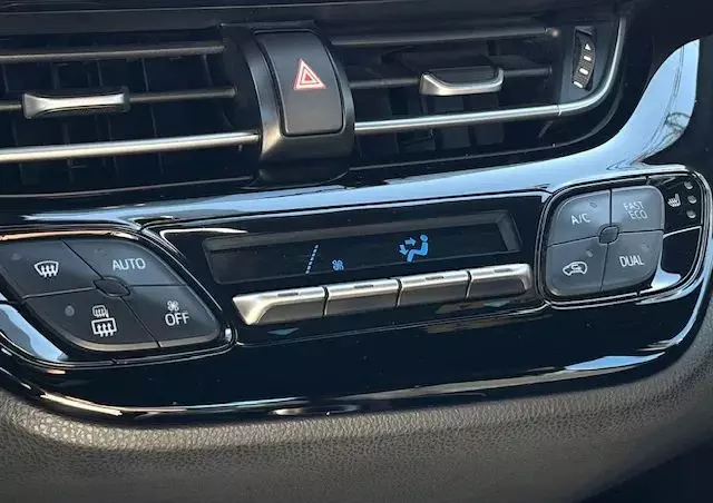 TOYOTA C-HR 1.8 Hybrid Premium