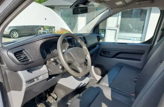 PEUGEOT Expert 