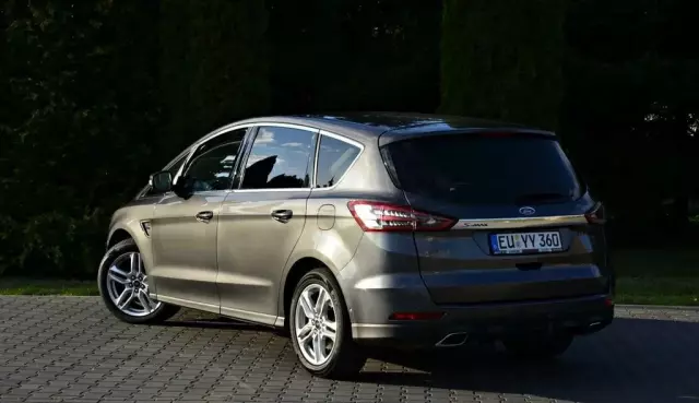 FORD S-MAX 