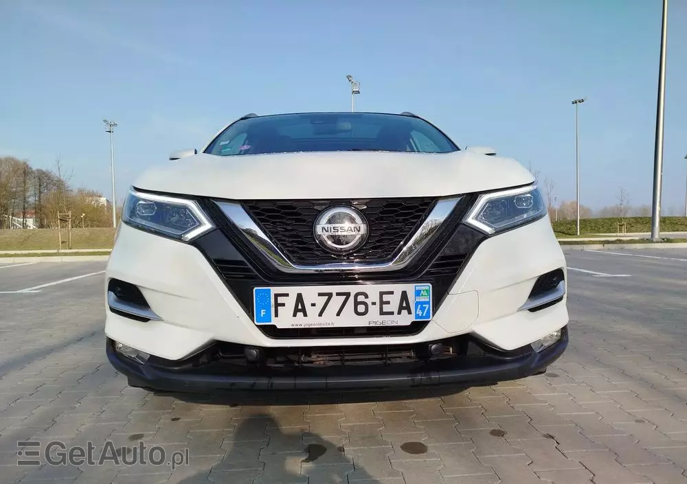 NISSAN Qashqai 1.2 DIG-T Tekna Xtronic