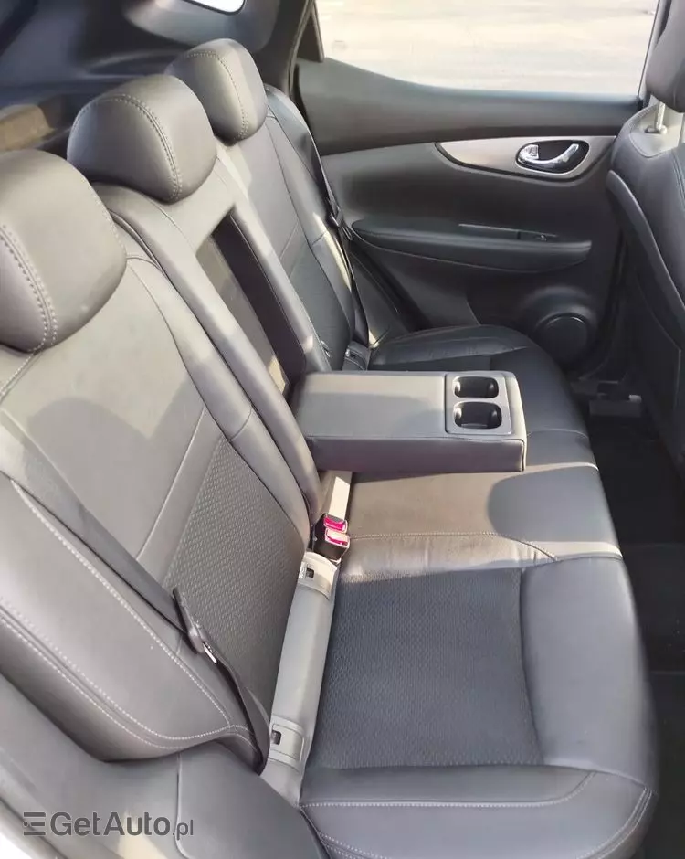 NISSAN Qashqai 1.2 DIG-T Tekna Xtronic