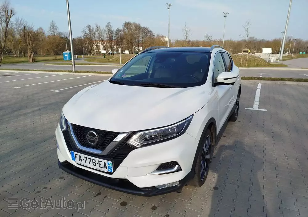 NISSAN Qashqai 1.2 DIG-T Tekna Xtronic