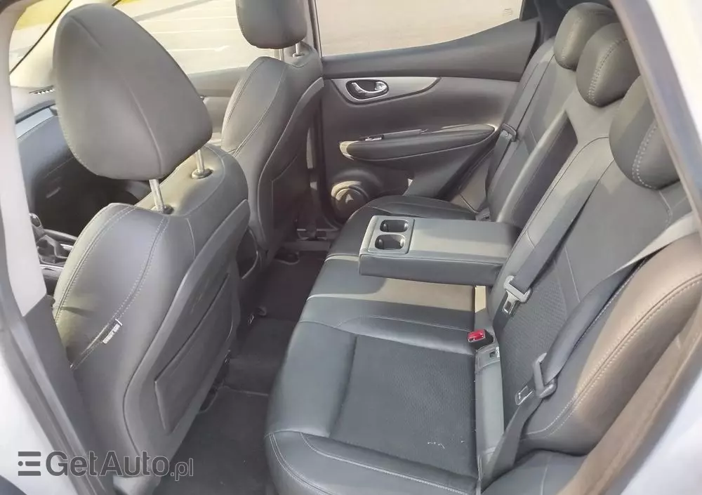 NISSAN Qashqai 1.2 DIG-T Tekna Xtronic