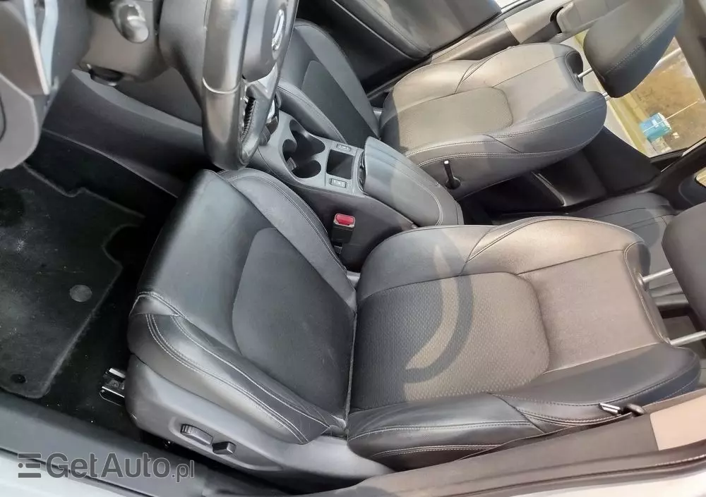 NISSAN Qashqai 1.2 DIG-T Tekna Xtronic