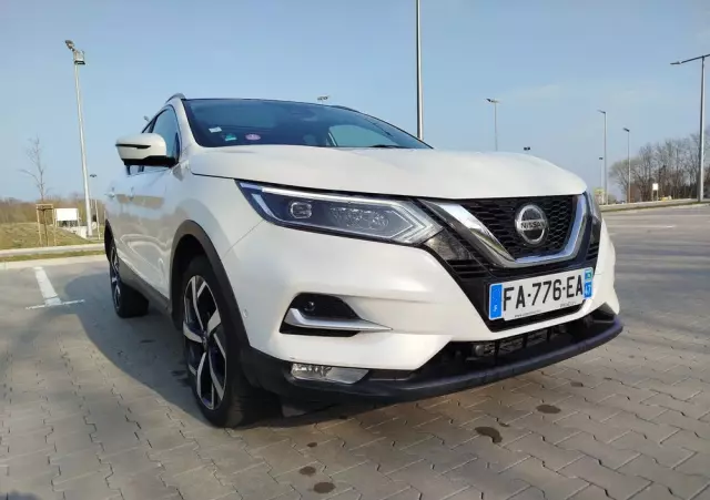 NISSAN Qashqai 1.2 DIG-T Tekna Xtronic