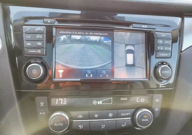 NISSAN Qashqai 1.2 DIG-T Tekna Xtronic