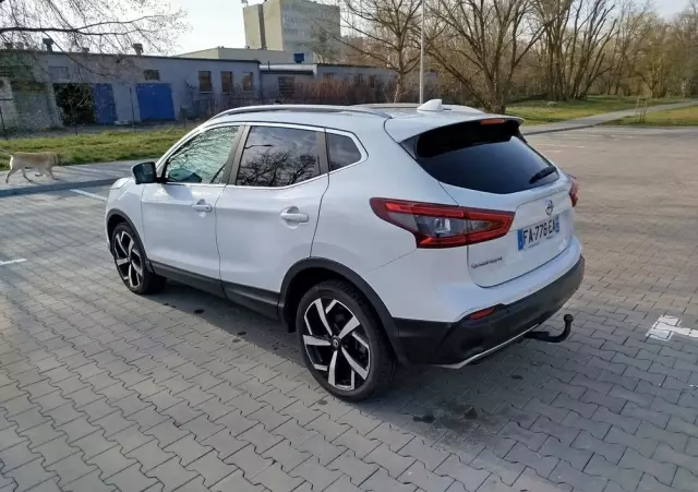 NISSAN Qashqai 1.2 DIG-T Tekna Xtronic