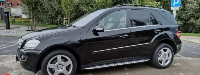 MERCEDES-BENZ Klasa M 