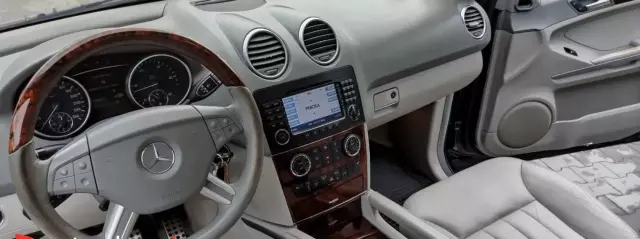 MERCEDES-BENZ Klasa M 