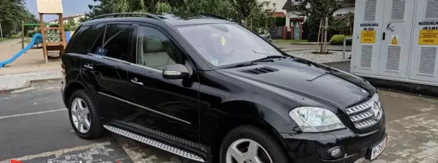 MERCEDES-BENZ Klasa M 