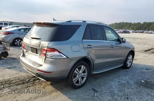 MERCEDES-BENZ ML 