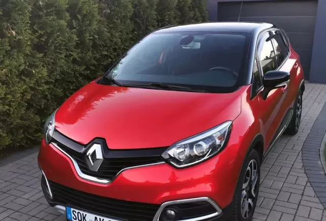 RENAULT Captur 