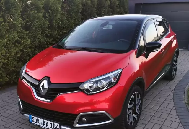RENAULT Captur 