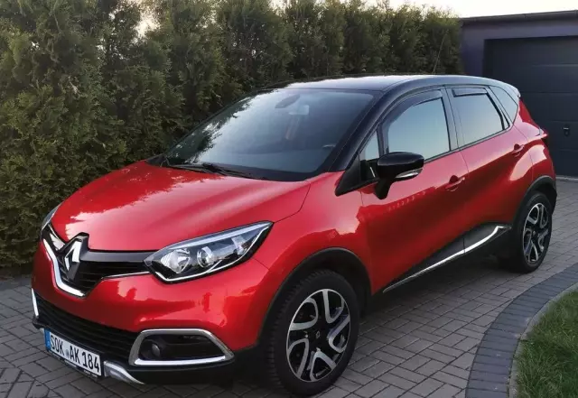 RENAULT Captur 