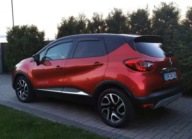 RENAULT Captur 