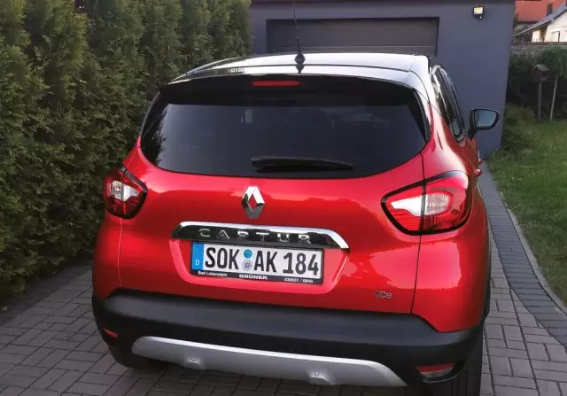 RENAULT Captur 