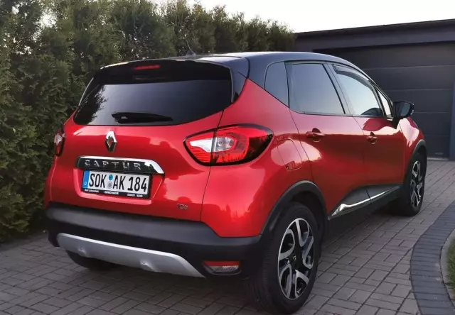 RENAULT Captur 