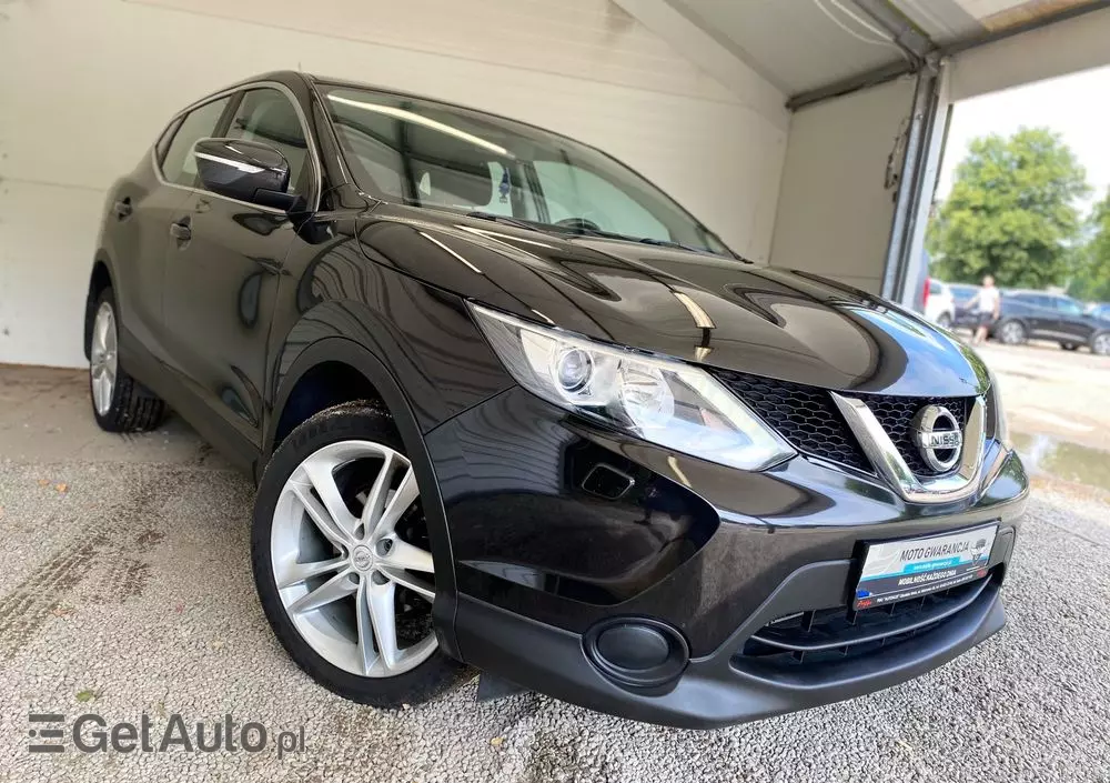 NISSAN Qashqai 1.2 DIG-T Acenta