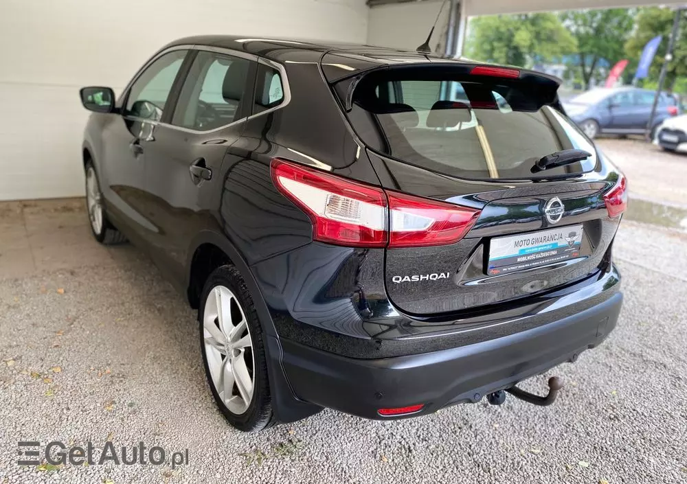 NISSAN Qashqai 1.2 DIG-T Acenta