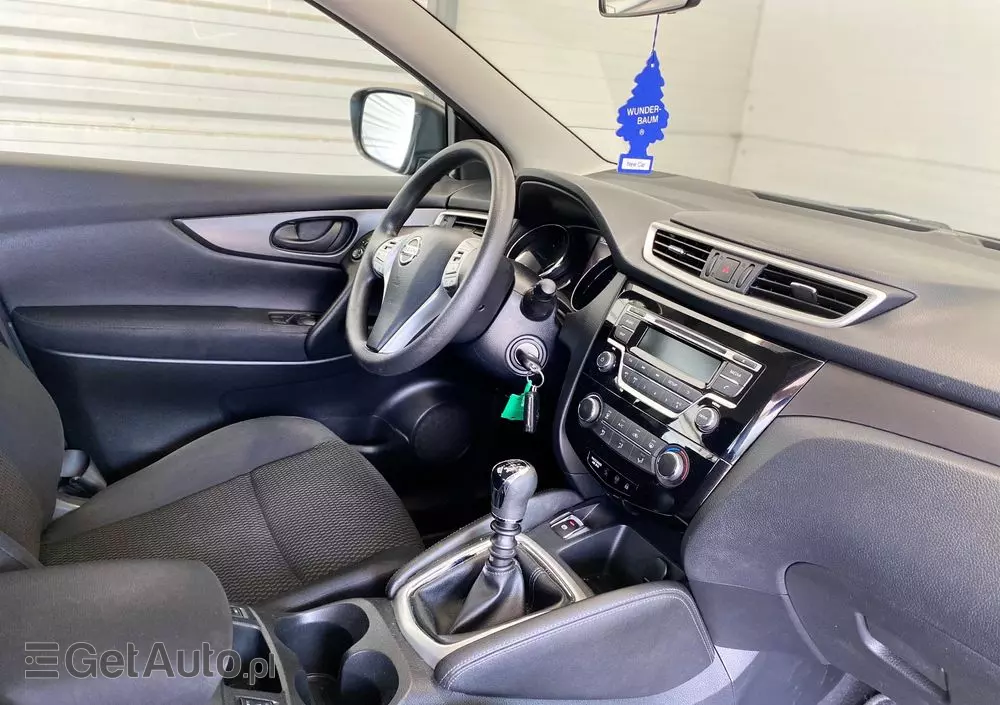 NISSAN Qashqai 1.2 DIG-T Acenta