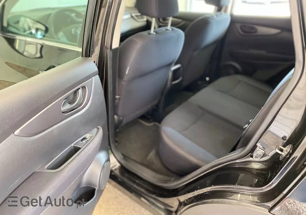 NISSAN Qashqai 1.2 DIG-T Acenta