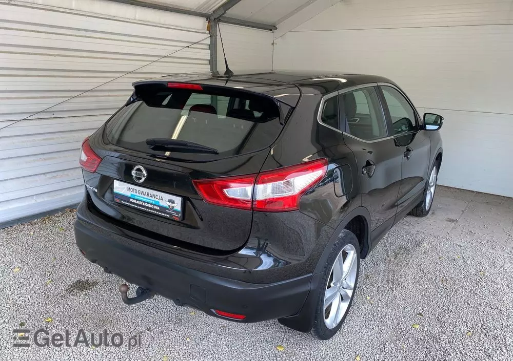 NISSAN Qashqai 1.2 DIG-T Acenta