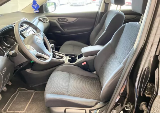 NISSAN Qashqai 1.2 DIG-T Acenta