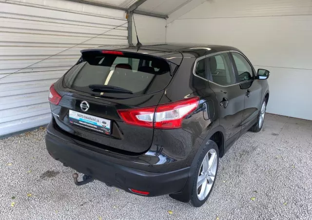 NISSAN Qashqai 1.2 DIG-T Acenta