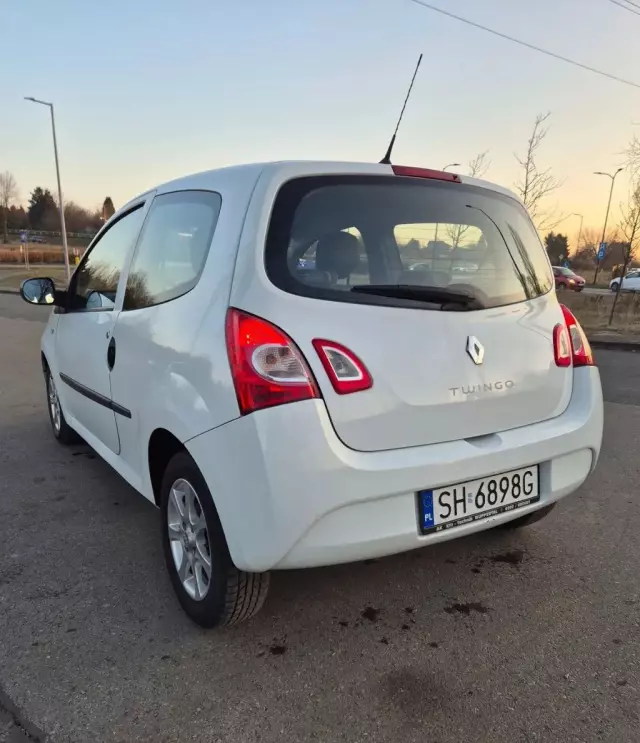 RENAULT Twingo 