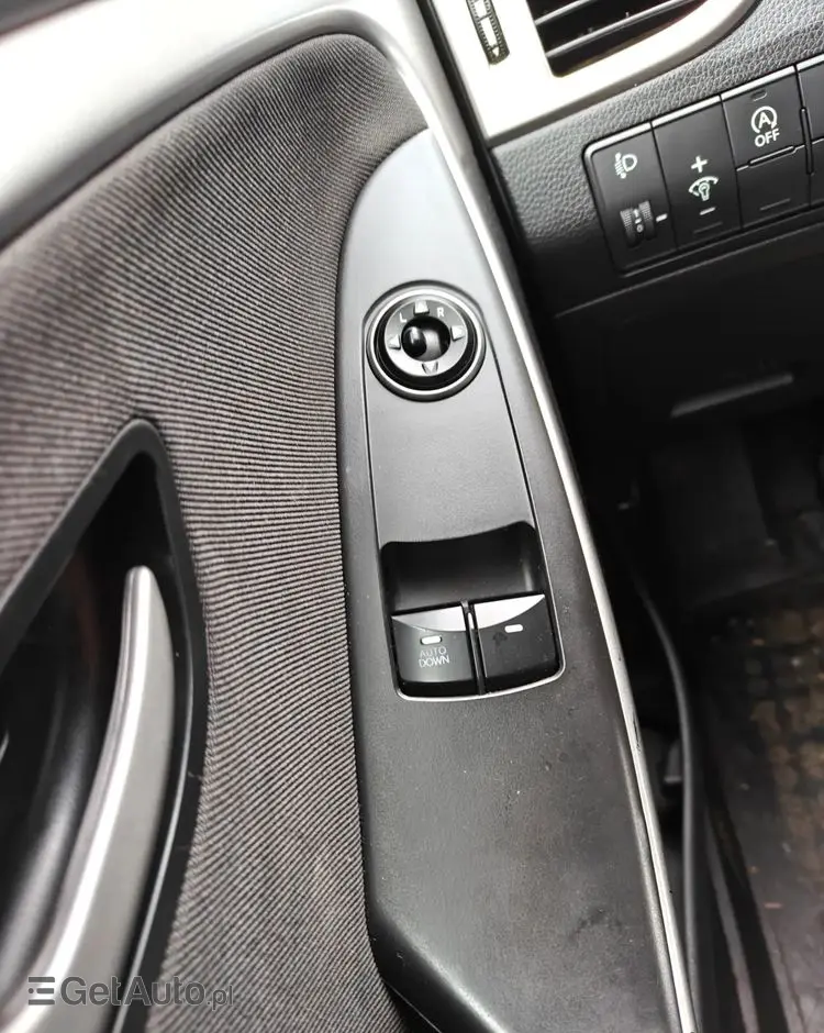 HYUNDAI I30 1.6 CRDi Comfort