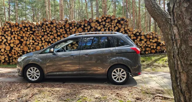 FORD Grand C-MAX 1.5 TDCi Start-Stopp-System Titanium