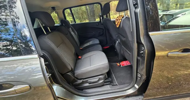 FORD Grand C-MAX 1.5 TDCi Start-Stopp-System Titanium