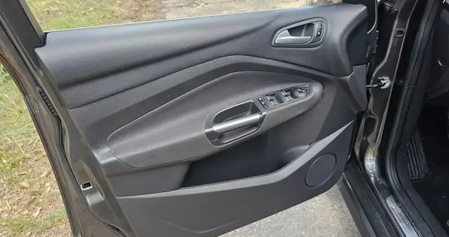 FORD Grand C-MAX 1.5 TDCi Start-Stopp-System Titanium