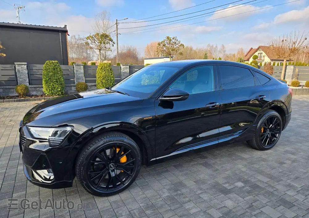 AUDI E-tron 55 Quattro S Line