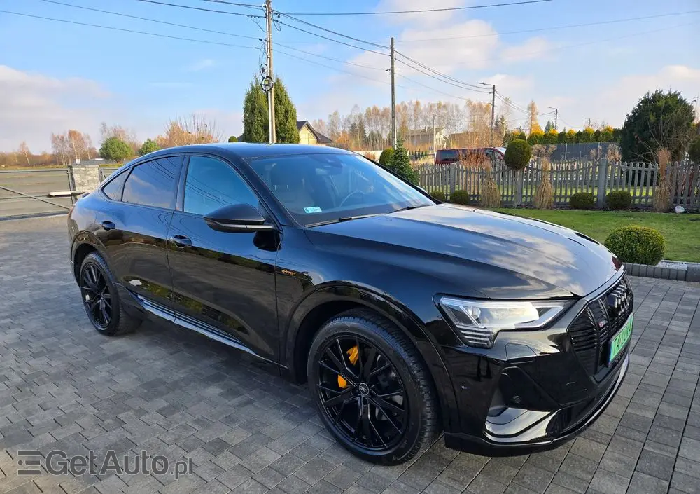 AUDI E-tron 55 Quattro S Line