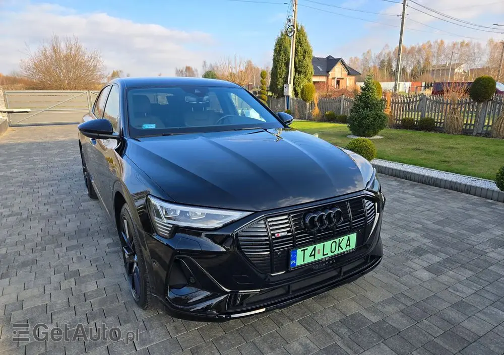 AUDI E-tron 55 Quattro S Line