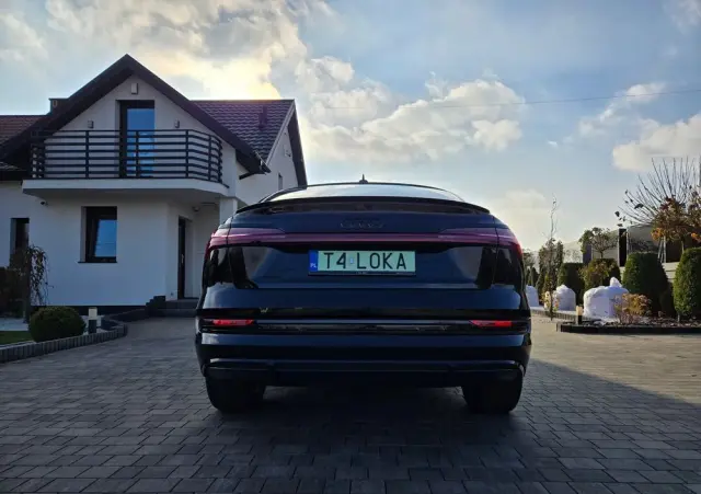 AUDI E-tron 55 Quattro S Line