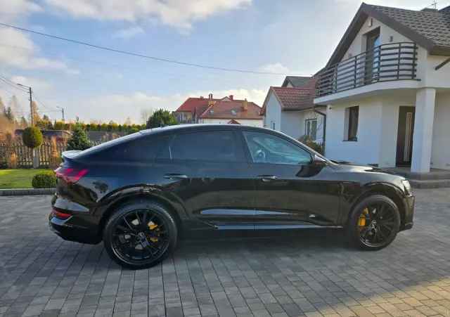 AUDI E-tron 55 Quattro S Line