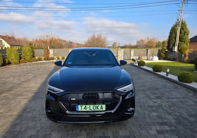 AUDI E-tron 55 Quattro S Line