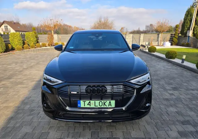 AUDI E-tron 55 Quattro S Line