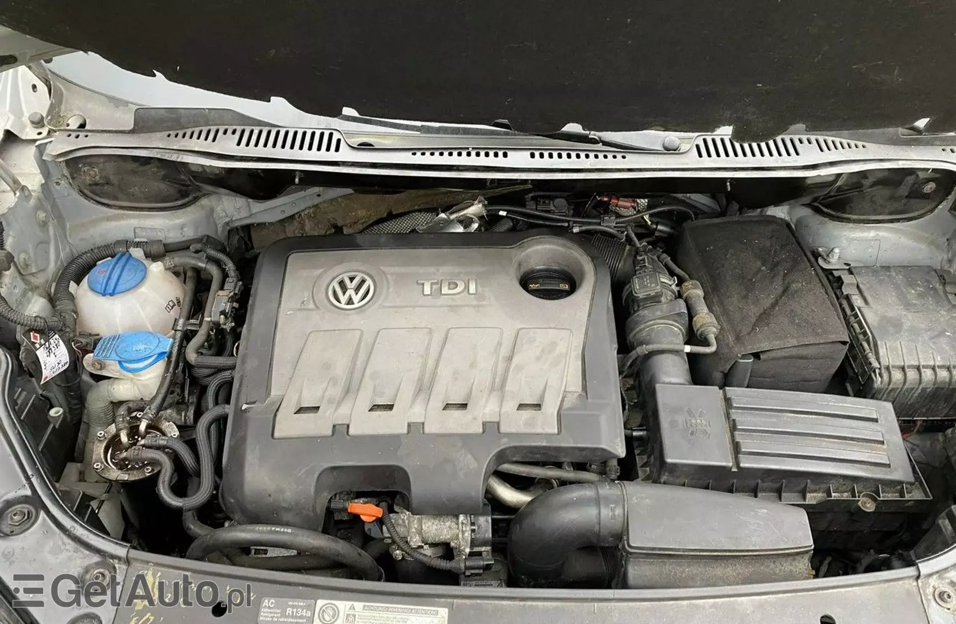 VOLKSWAGEN Touran 